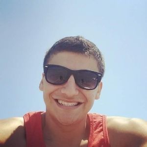 Meet your Posher, Jovanni